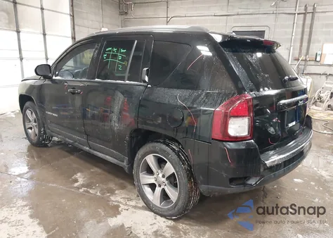 2017 Jeep Compass High Altitude Fwd z USA, uszkodzony, nr VIN 1C4NJCEB8HD189368